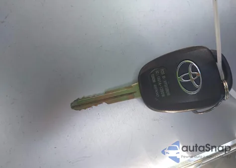 2013 Toyota Prius C Two from USA, damaged, VIN JTDKDTB30D1041802